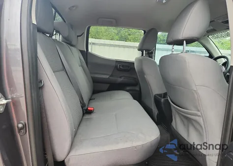 2019 Toyota Tacoma Double Cab z USA, uszkodzony, nr VIN 5TFAX5GN8KX137082